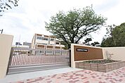 名古屋市立なごや小学校 390m