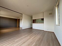 Riziere 1階2LDKのリビング/ダイニング