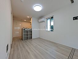 Farouche 1階1LDKのリビング/ダイニング