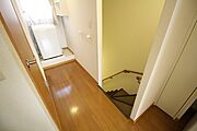 室内階段～廊下（2F部屋の場合）