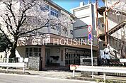 小田原市立町田小学校 徒歩2分。 100m