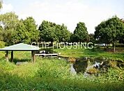 金目親水公園 徒歩23分。 1780m
