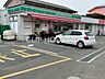 周辺：ローソンストア100秦野南矢名店 徒歩12分。 960m
