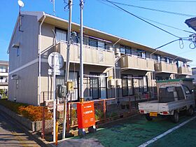 コンフォールK  ｜ 滋賀県近江八幡市中村町29-8（賃貸アパート2LDK・1階・53.40㎡） その1