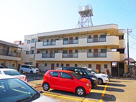 敷島第3マンション  ｜ 滋賀県近江八幡市白鳥町（賃貸マンション1LDK・1階・47.60㎡） その1