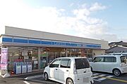 ローソン東近江東沖野三丁目店様まで650m