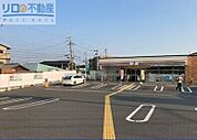 セブンイレブン昆陽南店 271m