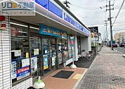 ローソン伊丹　寺本3丁目店 550m