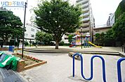 梅園公園 275m