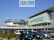 イオンモール伊丹店 740m