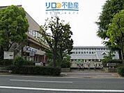 伊丹市立伊丹小学校 741m