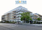 伊丹市役所 708m