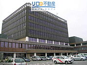伊丹市役所 930m
