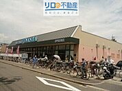 万代伊丹野間店 604m