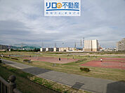 武庫川河川敷緑地 1492m