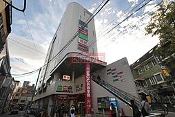 foodium下北沢 徒歩7分。 550m