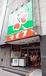 ライフ笹塚店 徒歩6分。 440m