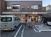 セブンイレブン渋谷上原2丁目店 徒歩5分。 390m