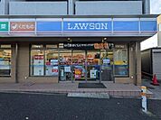 ローソン北沢五丁目店 徒歩5分。 340m