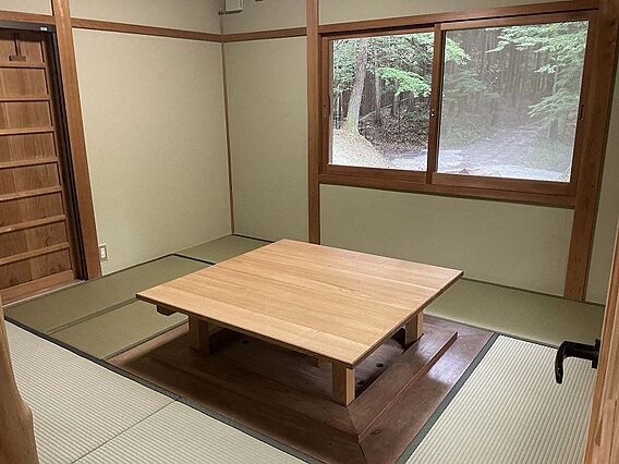 1F和室8畳。...