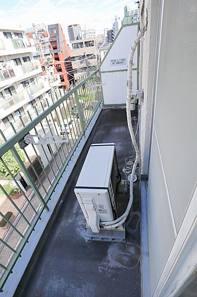 バルコニーを拡大表示