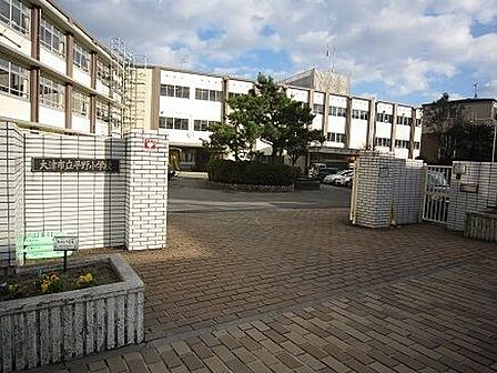 近隣写真 平野小学校徒歩5分 400m