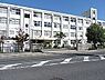 周辺：草津中学校 1100m