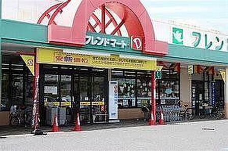 平和堂 フレンドマート・D小柿店 450m