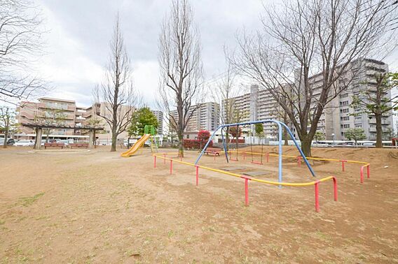 稲荷久保公園（...
