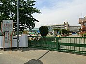 川越市立高階南小学校 605m