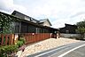 周辺：まつぼっくり保育園　徒歩8分・お家から徒歩圏内の近さなのでお子様の送り迎えも楽々です。