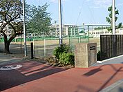 昭島市立昭和中学校まで（810m）