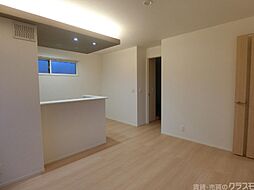 ソレイユ嵯峨野 101 1階2LDKのリビング/ダイニング