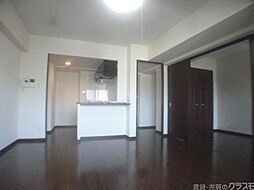 ライジングコート京都西院フロンティア 504 5階1LDKのリビング/ダイニング