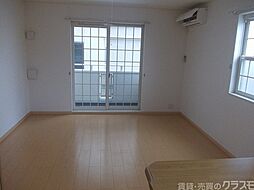 トール・ハーヴェストII 106 1階ワンルームのリビング/ダイニング