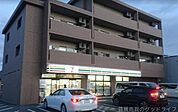 セブンイレブン京都葛野大路三条店 184m