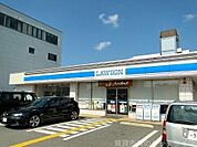 ローソン葛野大路御池店 584m