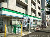 ファミリーマートヤスイカドノ五条店 452m