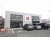 ユニクロ嵯峨野店 1857m
