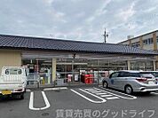 セブンイレブン京都堀川今宮店 187m