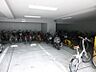 駐車場：駐輪場