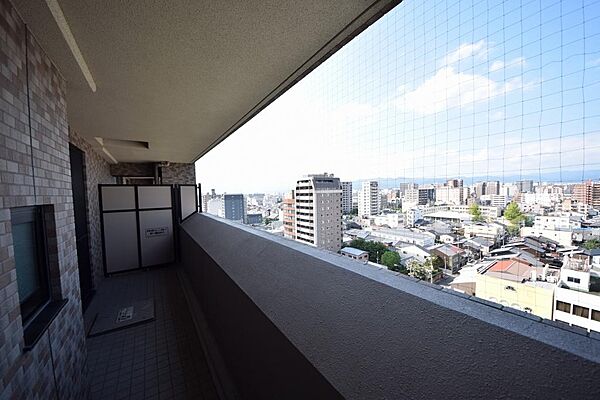 バルコニーを拡大表示