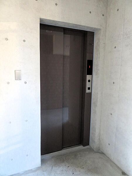 画像7:エレベーター完備。