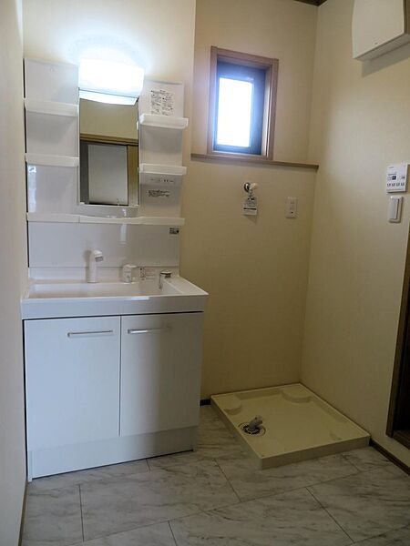 detached 栃木県下都賀郡壬生町至宝３丁目

地図を見る