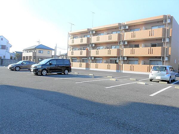 apartment 栃木県佐野市高萩町
高萩町の賃貸情報を見る
物件地図