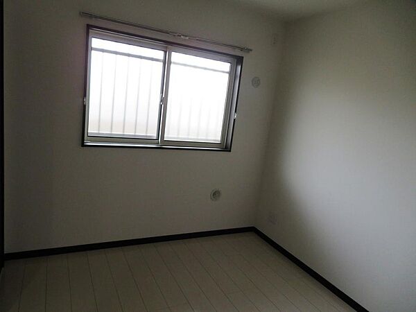 apartment 栃木県小山市三峯１丁目
三峯の賃貸情報を見る
物件地図