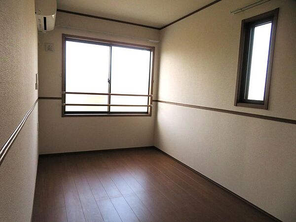 detached 栃木県小山市西城南５丁目
西城南の賃貸情報を見る
物件地図