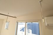 室内物干し付きで女性の洗濯物も安心です。