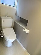ウォシュレットトイレ付き。１階、２階共にウォシュレットトイレ付です。