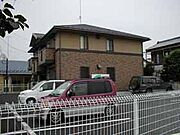 駅まで徒歩12分。